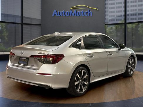 Used 2025 Honda Civic Sport Touring image 10