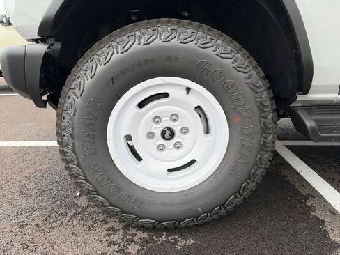 New 2026 Ford Bronco Heritage Edition AWD/4WD image 27