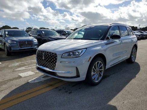 New 2026 Lincoln Corsair Grand Touring AWD/4WD image 2