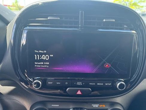 Used 2023 Kia Soul EX FWD image 17
