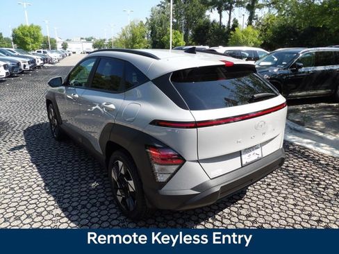 Certified 2025 Hyundai Kona SEL FWD image 9