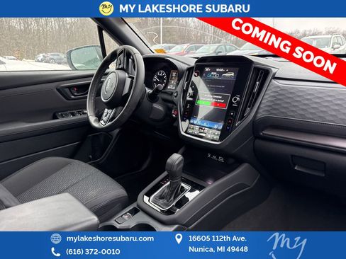 Used 2025 Subaru Forester Premium image 14