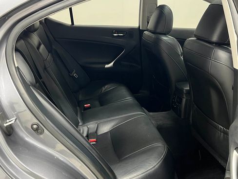 Used 2013 Lexus IS 250 AWD w/ Premium Pkg image 32