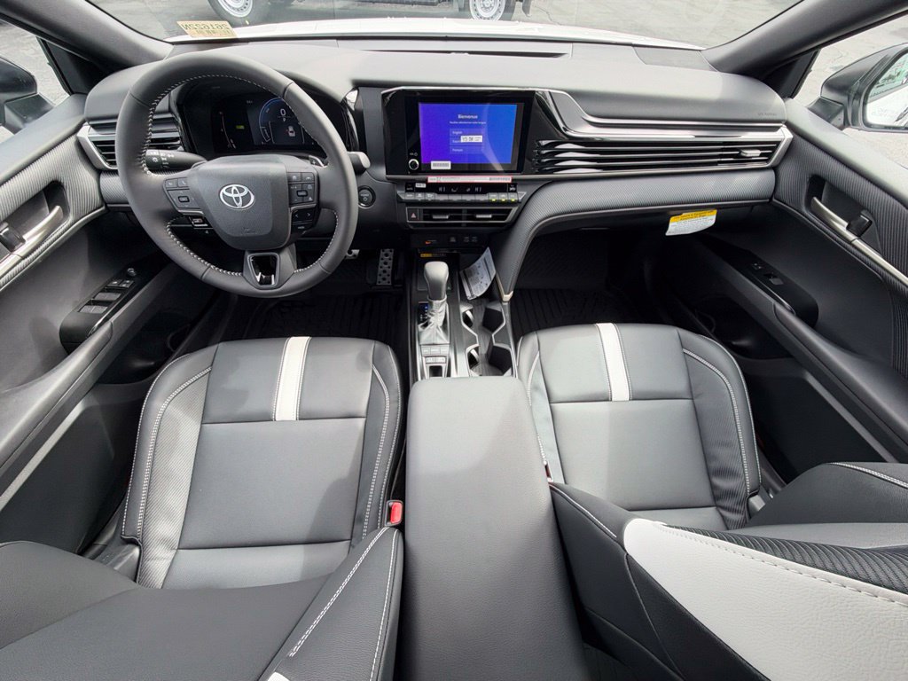 New 2026 Toyota Camry Hybrid w/ Preferred Package 1 (TMS) FWD image 29