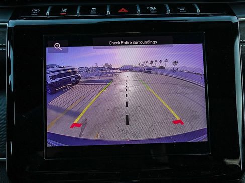 Used 2025 Jeep Grand Cherokee Laredo X AWD/4WD image 24