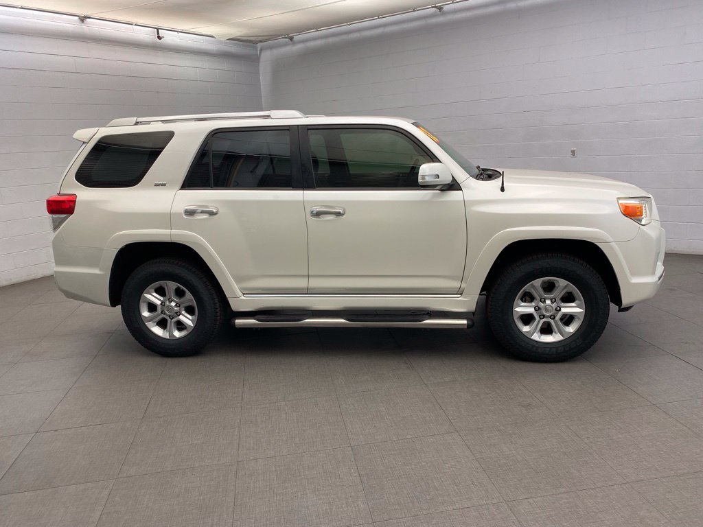 Used 2012 Toyota 4Runner SR5 RWD image 5