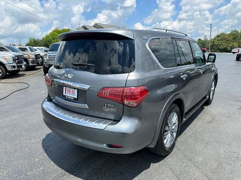 Used 2017 INFINITI QX80 4WD w/ Driver Assistance Package image 4