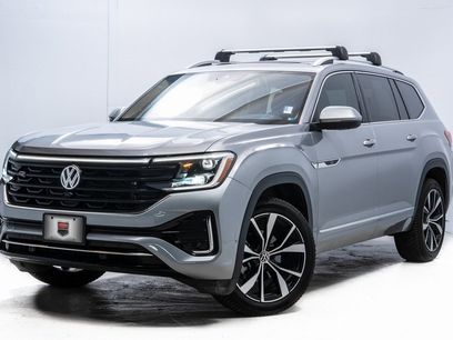 Used 2024 Volkswagen Atlas SEL Premium R-Line