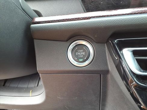 Used 2024 Chevrolet Traverse RS w/ LPO, Floor Liner Package image 27