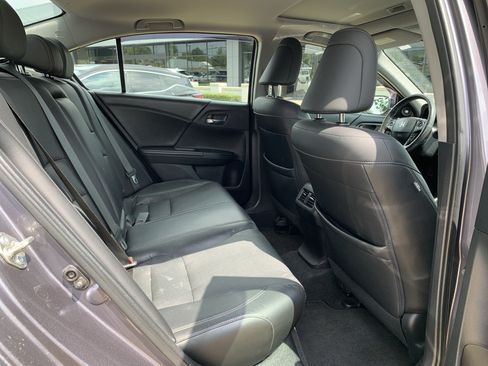 Used 2015 Honda Accord Touring image 33