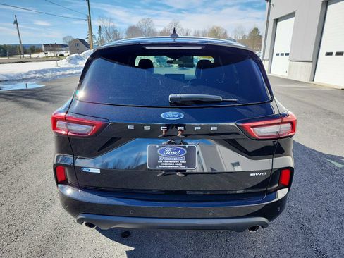Used 2023 Ford Escape ST-Line w/ Tech Pack #1 image 17