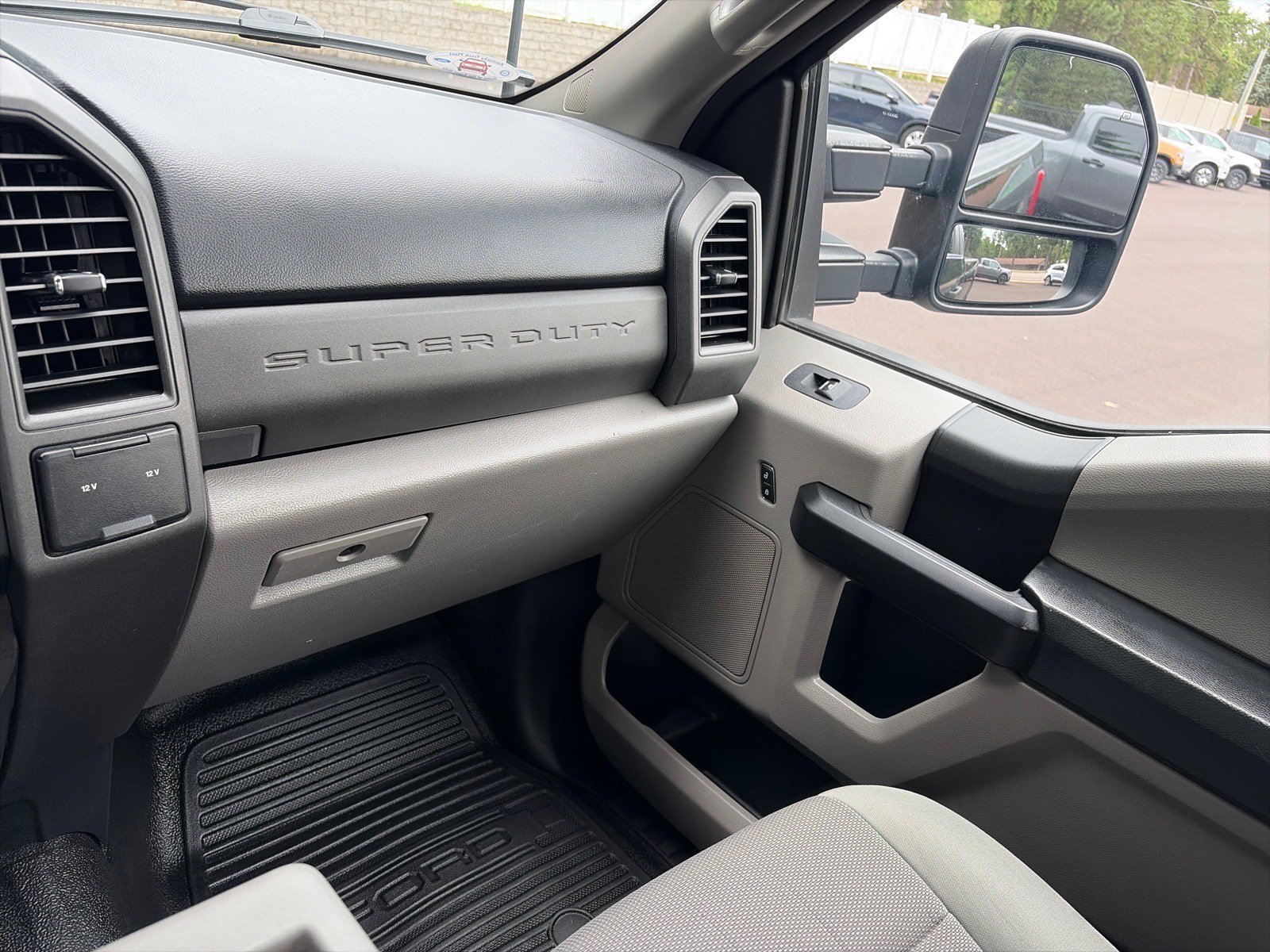 Used 2021 Ford F350 XL w/ Power Equipment Group AWD/4WD image 15