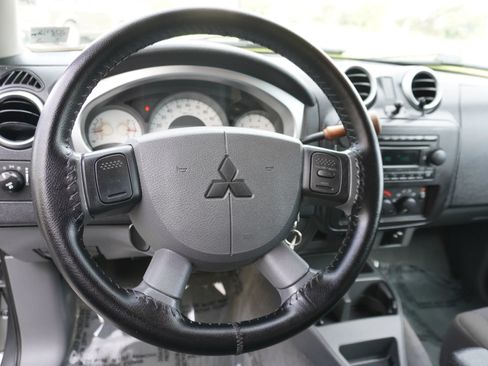 Used 2007 Mitsubishi Raider LS AWD/4WD image 20
