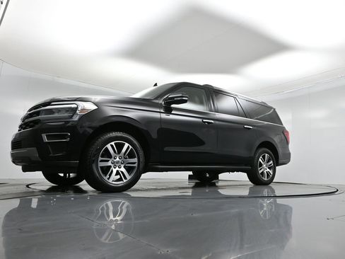 Certified 2024 Ford Expedition Max Limited image 29