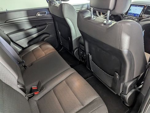 Certified 2021 Jeep Grand Cherokee Freedom Edition image 30