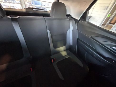 Used 2025 Chevrolet TrailBlazer LT FWD image 36