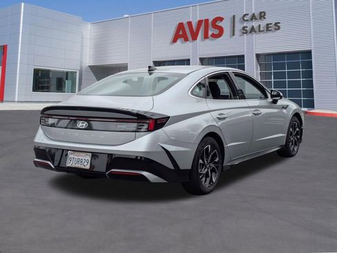 Used 2025 Hyundai Sonata SEL FWD image 6