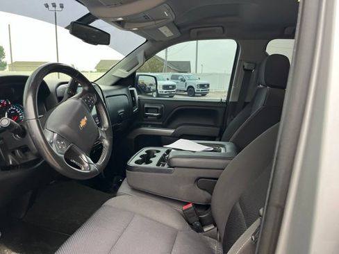 Used 2018 Chevrolet Silverado 1500 LT w/ All Star Edition AWD/4WD image 3
