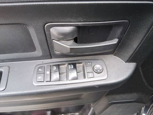 Used 2018 RAM 1500 Tradesman w/ Popular Equipment Group image 9