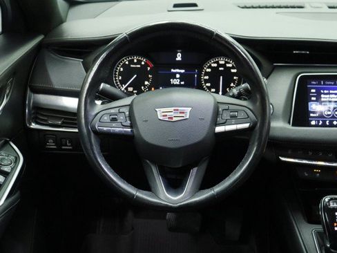 Used 2020 Cadillac XT4 Premium Luxury FWD image 25