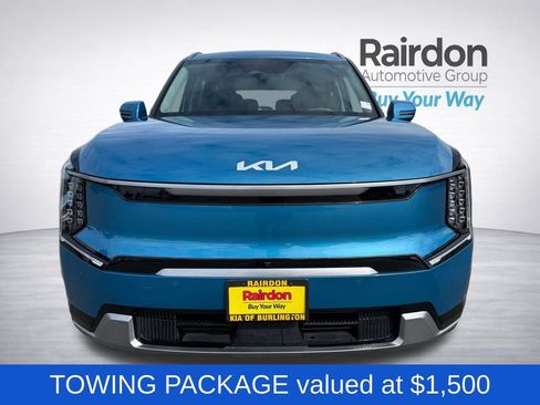 Certified 2024 Kia EV9 Land w/ Towing Package AWD/4WD image 2