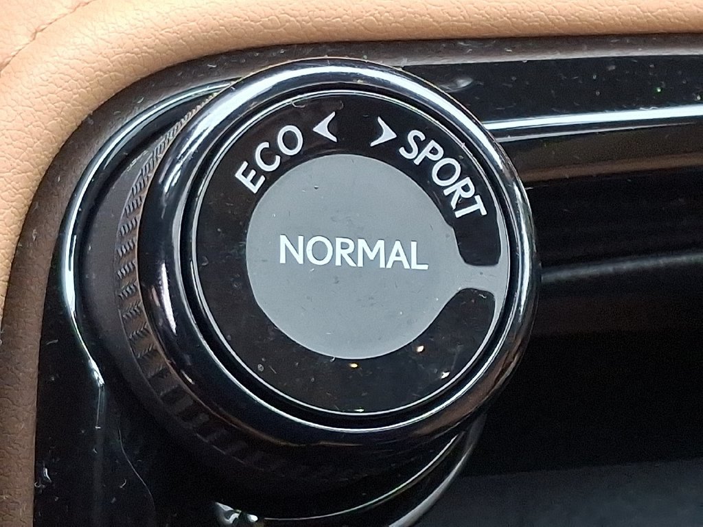 Used 2026 Lexus NX 350h AWD w/ Cold Area Package image 25