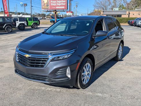 Used 2022 Chevrolet Equinox LT image 6