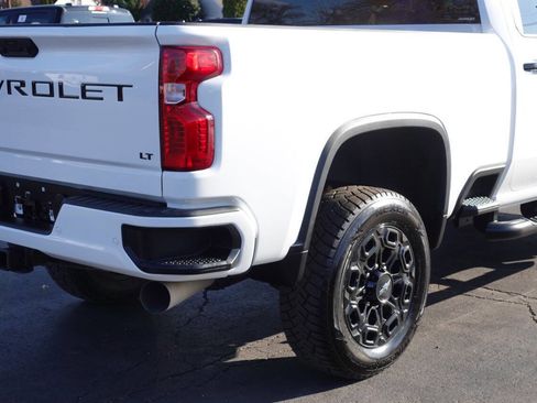 Used 2023 Chevrolet Silverado 2500 LT w/ Z71 Sport Edition image 12