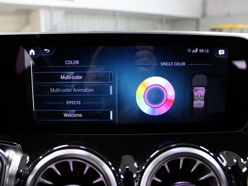 Used 2020 Mercedes-Benz GLB 250 image 29