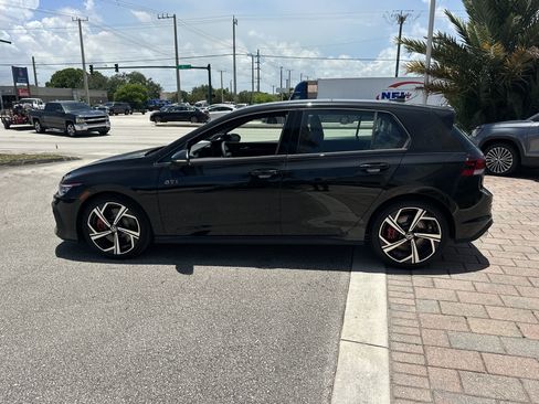 New 2025 Volkswagen GTI SE image 9