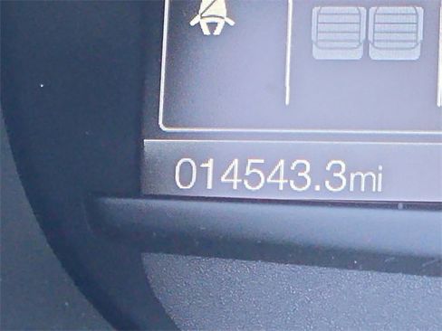 Used 2024 Ford Edge SE image 24