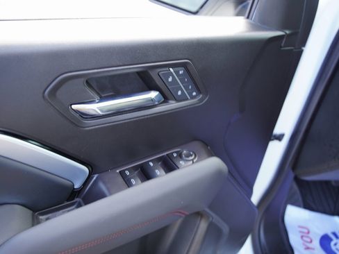 Used 2023 Chevrolet Colorado Z71 w/ Z71 Convenience Package 2 image 19