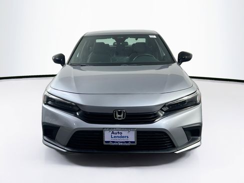 Used 2022 Honda Civic Sport image 2
