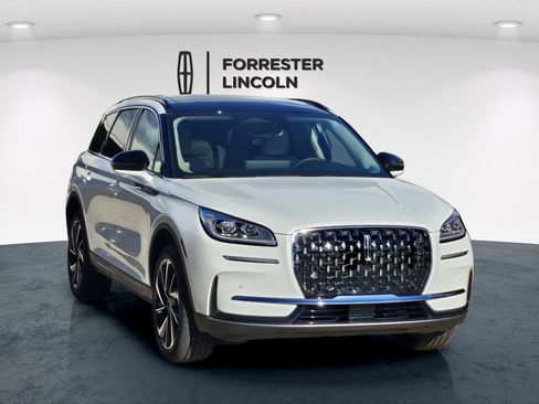 New 2026 Lincoln Corsair Reserve image 1