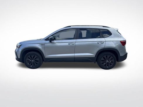 Certified 2023 Volkswagen Taos S FWD image 8