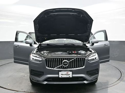 Used 2020 Volvo XC90 T6 Momentum w/ Protection Package image 43