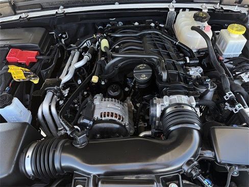 Used 2022 Jeep Gladiator Rubicon w/ Trailer Tow Package image 28