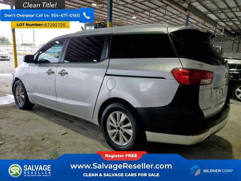 Used 2016 Kia Sedona LX w/ LX Convenience Package image 3