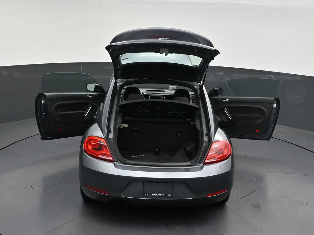 Used 2016 Volkswagen Beetle 1.8T S FWD image 34