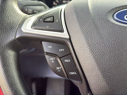 Used 2020 Ford Fusion S image 22