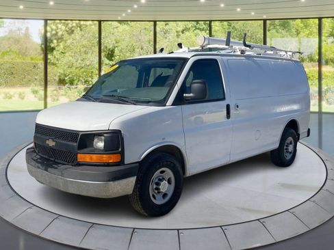 Used 2014 Chevrolet Express 2500 2500 Cargo image 1