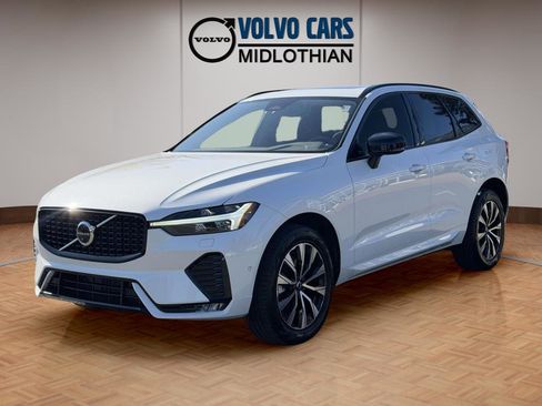 Used 2023 Volvo XC60 B5 Plus w/ Protection Package Premier AWD/4WD image 24