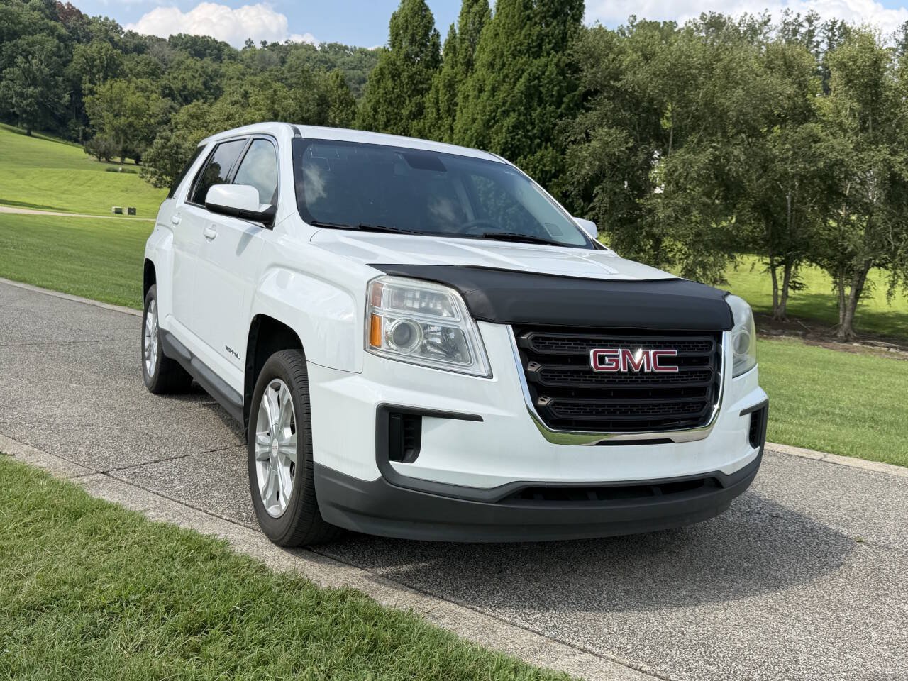 Used 2017 GMC Terrain SLE AWD/4WD image 15