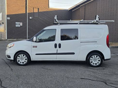 Used 2021 RAM ProMaster City Tradesman SLT w/ Window Group 05 FWD image 4