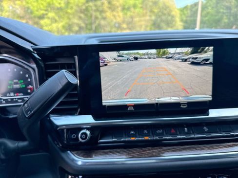 Used 2023 GMC Sierra 1500 Elevation w/ X31 Off-Road Package image 28