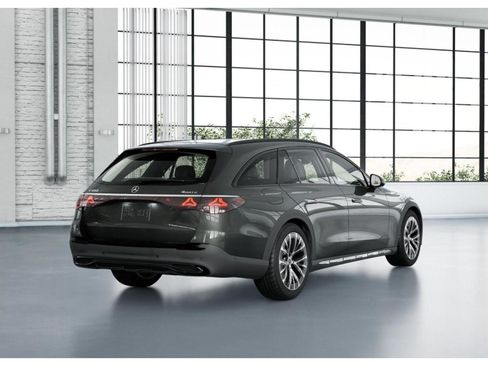 New 2026 Mercedes-Benz E 450 4MATIC All-Terrain Wagon image 10