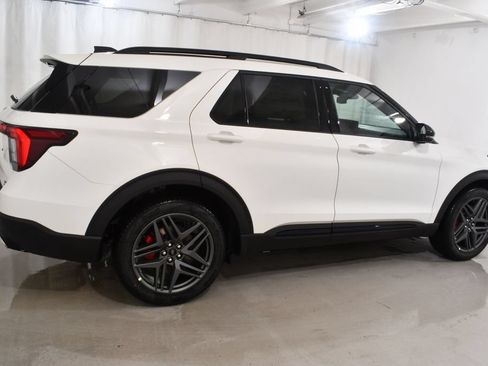 New 2026 Ford Explorer ST w/ Sun And Sound Package AWD/4WD image 11