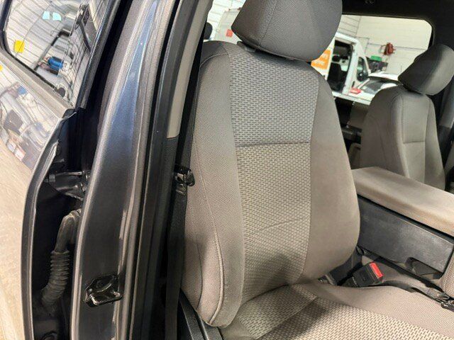 Used 2022 Ford F250 XLT AWD/4WD image 11