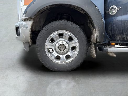 Used 2013 Ford F350 Lariat w/ Chrome Pkg image 23