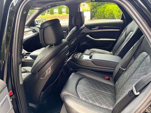 Used 2017 Audi S8 Plus AWD/4WD image 34